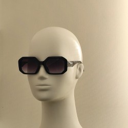 Солнцезащитные очки 9136 NN, черная оправа, серая линза Солнцезащитные очки 9136 NN, черная оправа, серая линза