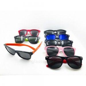 Дитячі сонцезахисні окуляри 8013 R.B Чорний